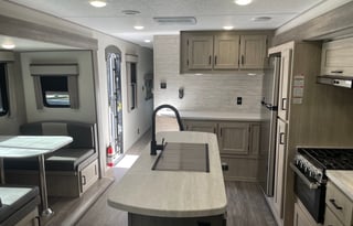 Pet Friendly 2024 Aurora