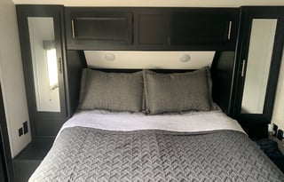 Pickwick Lake Camper