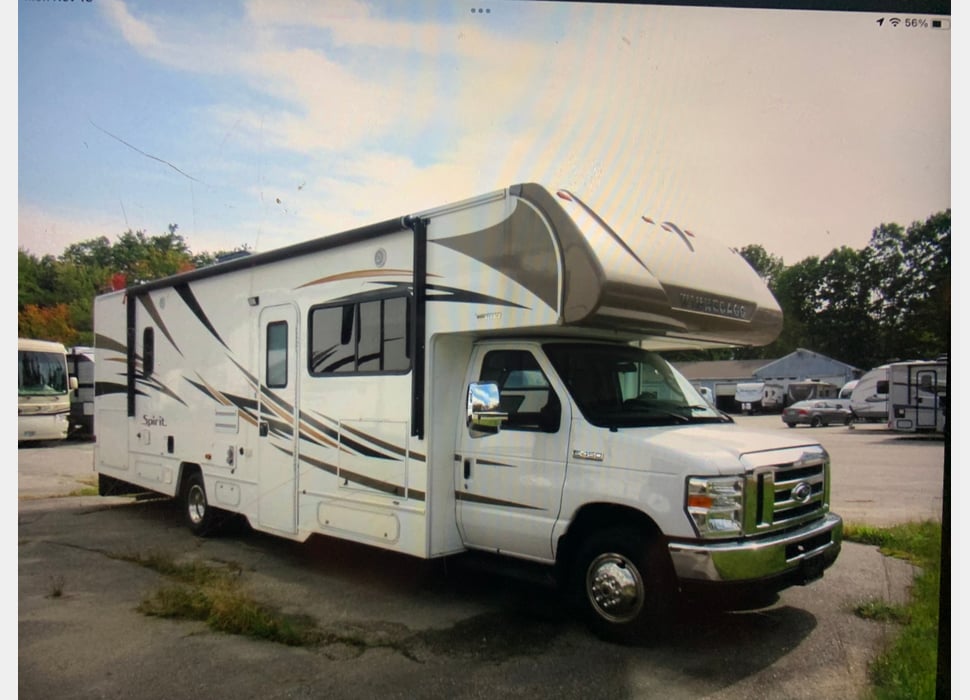 Class C Motor Home rentals in montréal