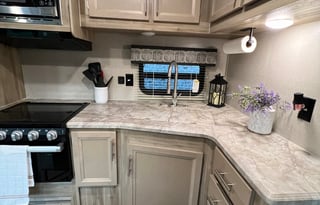 2021 Coachman Catalina Family Traveler!