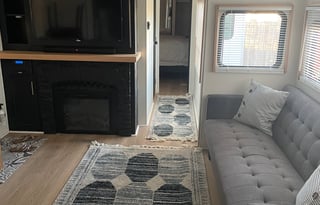 Shannon’s Apartment Style RV Rental