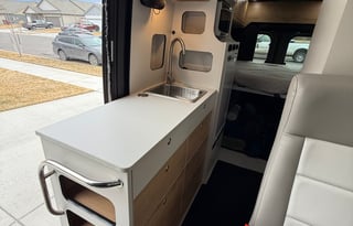 2026 Airstream Rangeline Pop-Top Camper Van