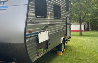 *Delivery Only* 2020 Coachmen RV   Catalina Summit