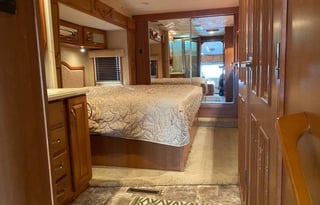 2008 DRV Luxury Suites Mobile Suites 36 TK3