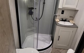 Wolnik's  Glampin' Campin'