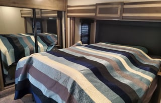 2020 Keystone RV Sprinter Limited M-320 MLS Specs