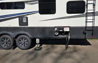 Grand Design Momentum Adventure Toy Hauler-Sleeps8