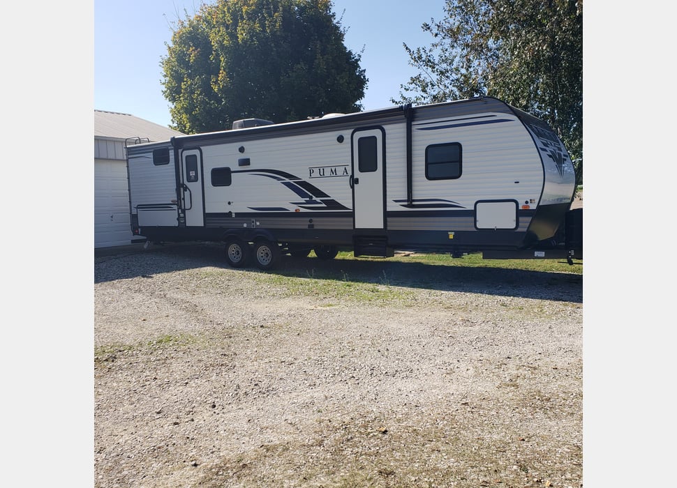 Travel Trailer rentals in West Frankfort