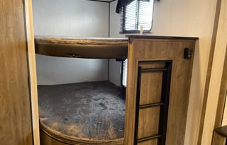 Family Approved "Glamper" Camper Rental