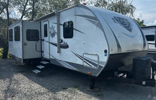 Perfect large family camper!