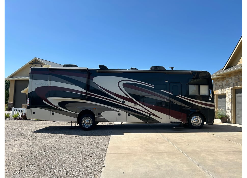 Class A Motor Home rentals in Dodge City