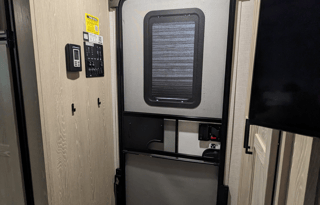 2021 Forest River RV Flagstaff Super Lite 26FKBS