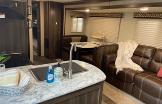Fully Furnished, loaded RV-Bunkhouse!