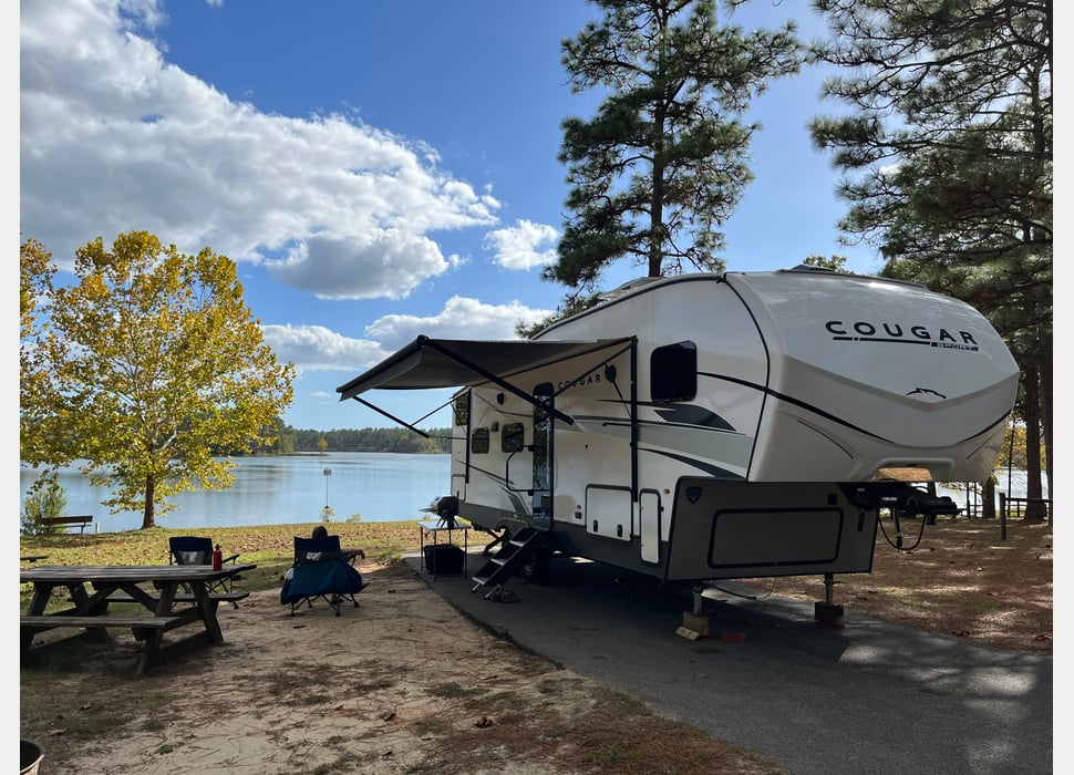 Fifth Wheel rentals in Warsaw