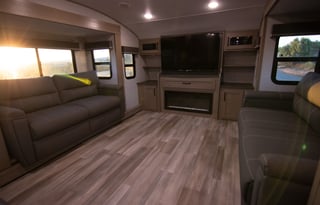 Brand New Grand Design 2023 Fifth Wheel