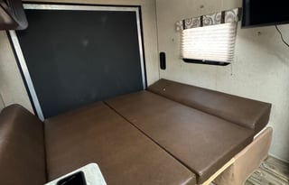 Wolfie 22RR: Toy Hauler **Delivery only**