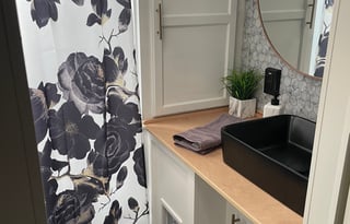 Shannon’s Apartment Style RV Rental