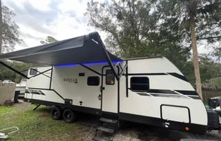 2021 Dutchmen RV Kodiak SE 28SBH