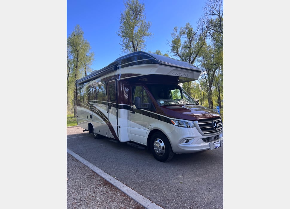 Class C Motor Home rentals in Las Vegas