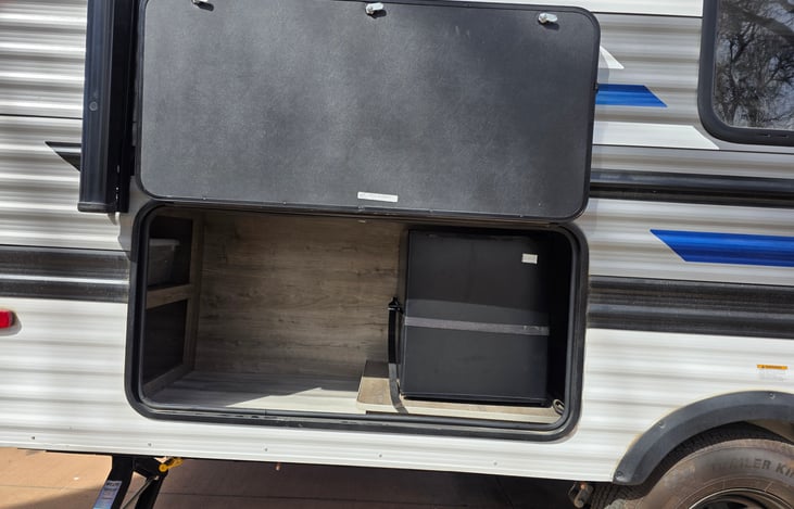 External Storage with Mini Refrigerator