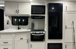 "Sasquatch" 2024 Jayco Jay Flight SLX 261BHS