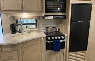 "D and R's Home Away From Home RV Rental"