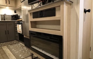 Say hello to "Harmony"! Our 24 Sundance 278BH!