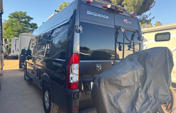 rear exterior, has a receiver, electric bike rental available as an optional add on