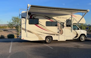 Coach 2 Coast 2020 Thor Four Winds