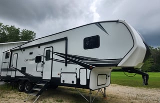 Ron and Sarah's kid friendly camper rental