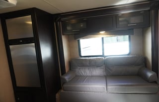 Adventure Cruiser - Family Friendly RV Rental