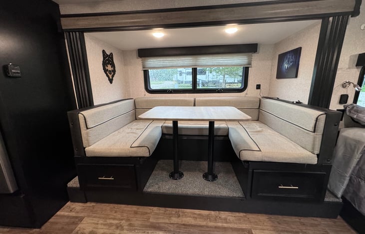 Large U-Shaped Dinette