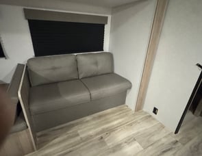 Keystone RV Coleman 25B 25B