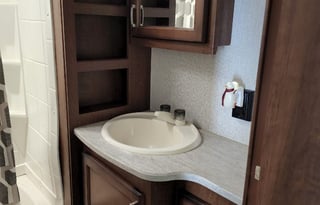 2019 Heartland Pioneer PL355 (Bunkhouse!)