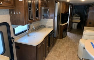Upgraded 2017 Thor Miramar 34.1 Class A