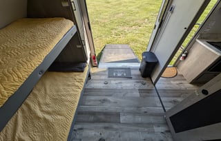 Outback Ultra Lite | Awesome toy hauler w/ bunks