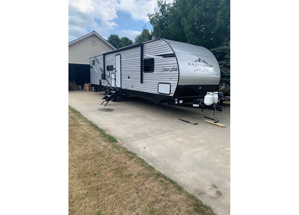 Travel Trailer rentals in Leamington