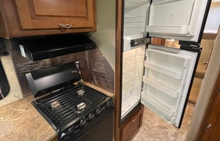 Lance 2185, Sleep 7 w/Triple Bunk, Fully Stocked