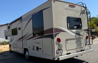 2017 Coachmen RV Leprechaun 260DS Ford 450