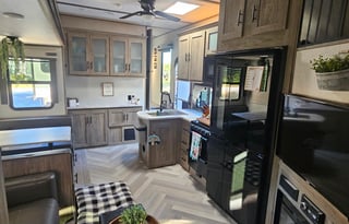 Fun for the Whole Family-DELIVERY ONLY RV Rental