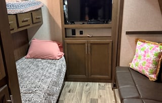 The Happy Camper | Luxury Glamping Getaway