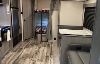 Your Glamping Adventure starts here!!