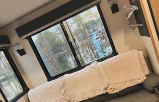 Hockey House Toy Hauler- Kid and Pet Friendly