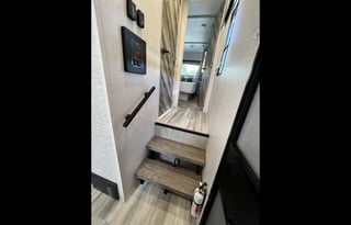 Family Bunkhouse RV with Starlink Internet