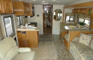 2004 Georgie Boy Landau Landau Motor Home