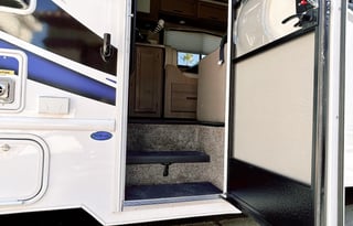 Sleeps 9 for a fun family getaway!