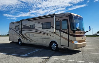 Lake Hudsons Waterfront Stationary RV Rental
