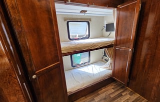 Glamping Fun: Mirada 35BH Class A w/ 2 Bathrooms