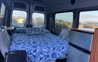10-Passenger Wheelchair-Accessible—Optional Driver