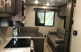 2021 New Jayco Jay Flight